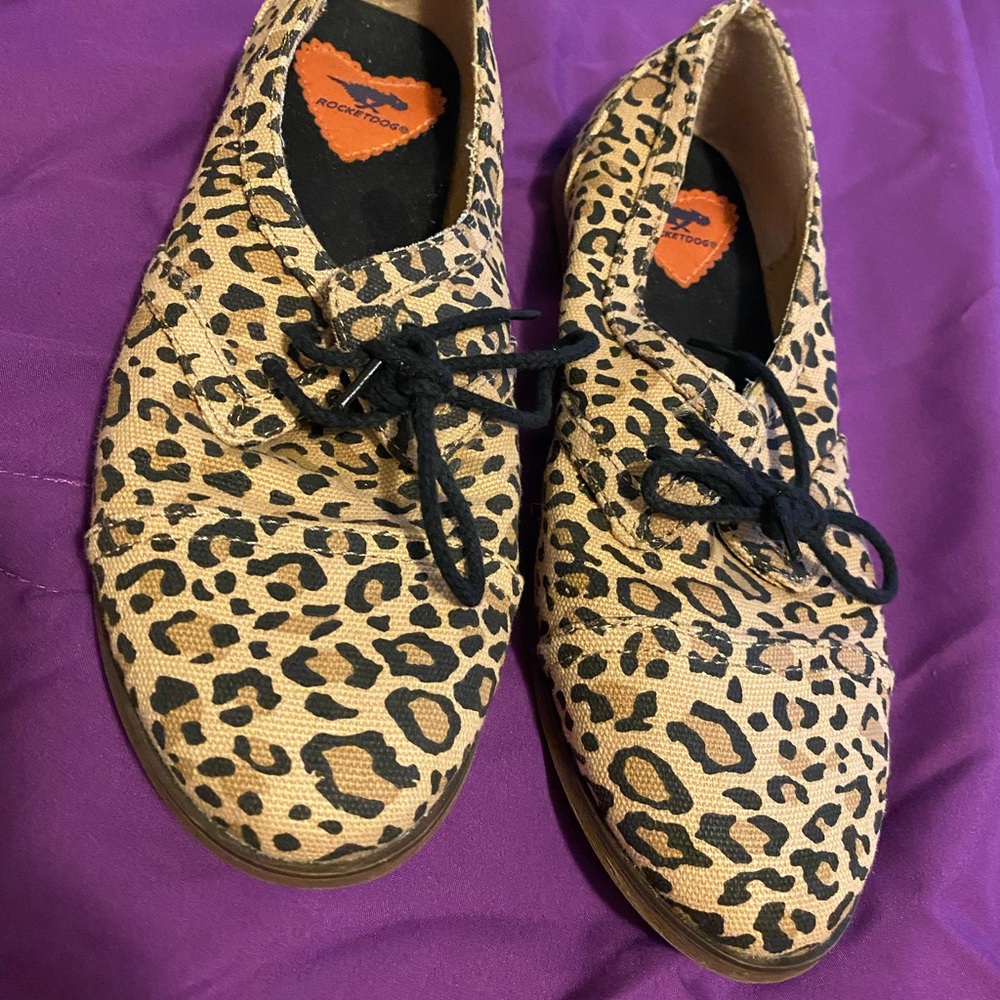 Womens shoe